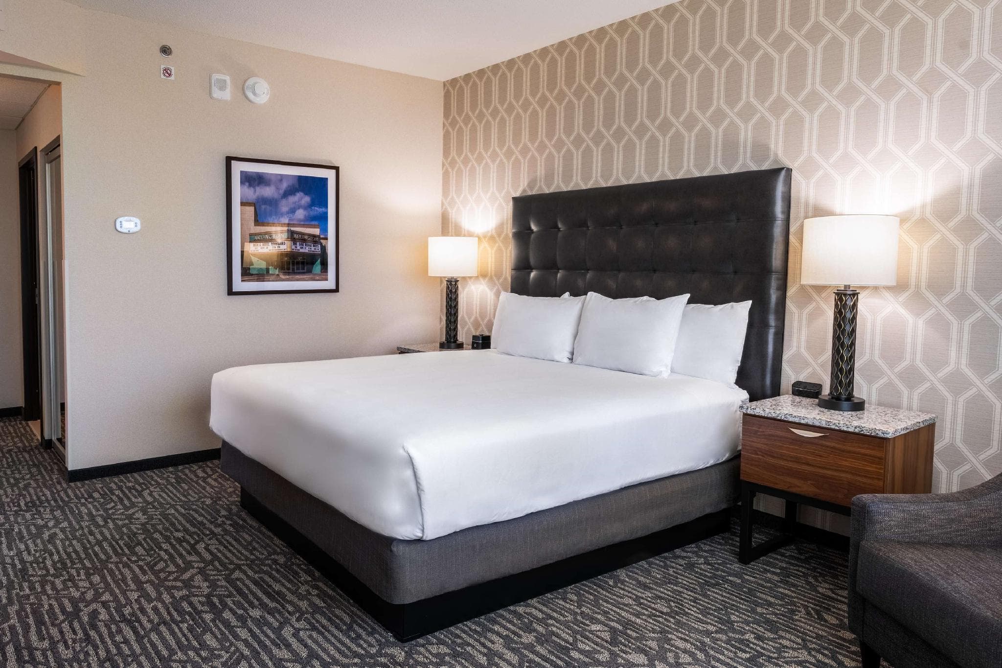 Drury Plaza Hotel Dallas Arlington photo 2