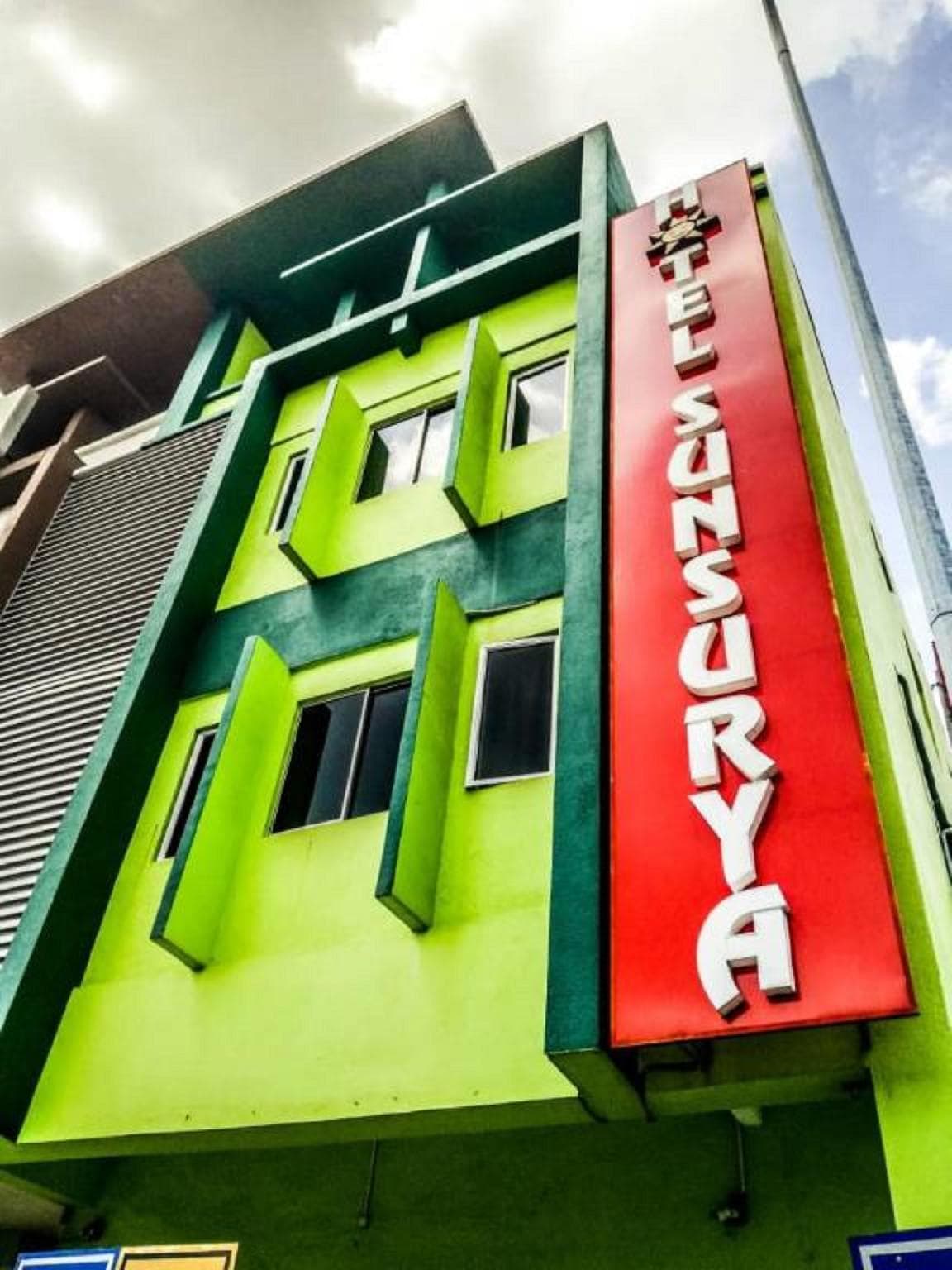 Hotel Sunsurya