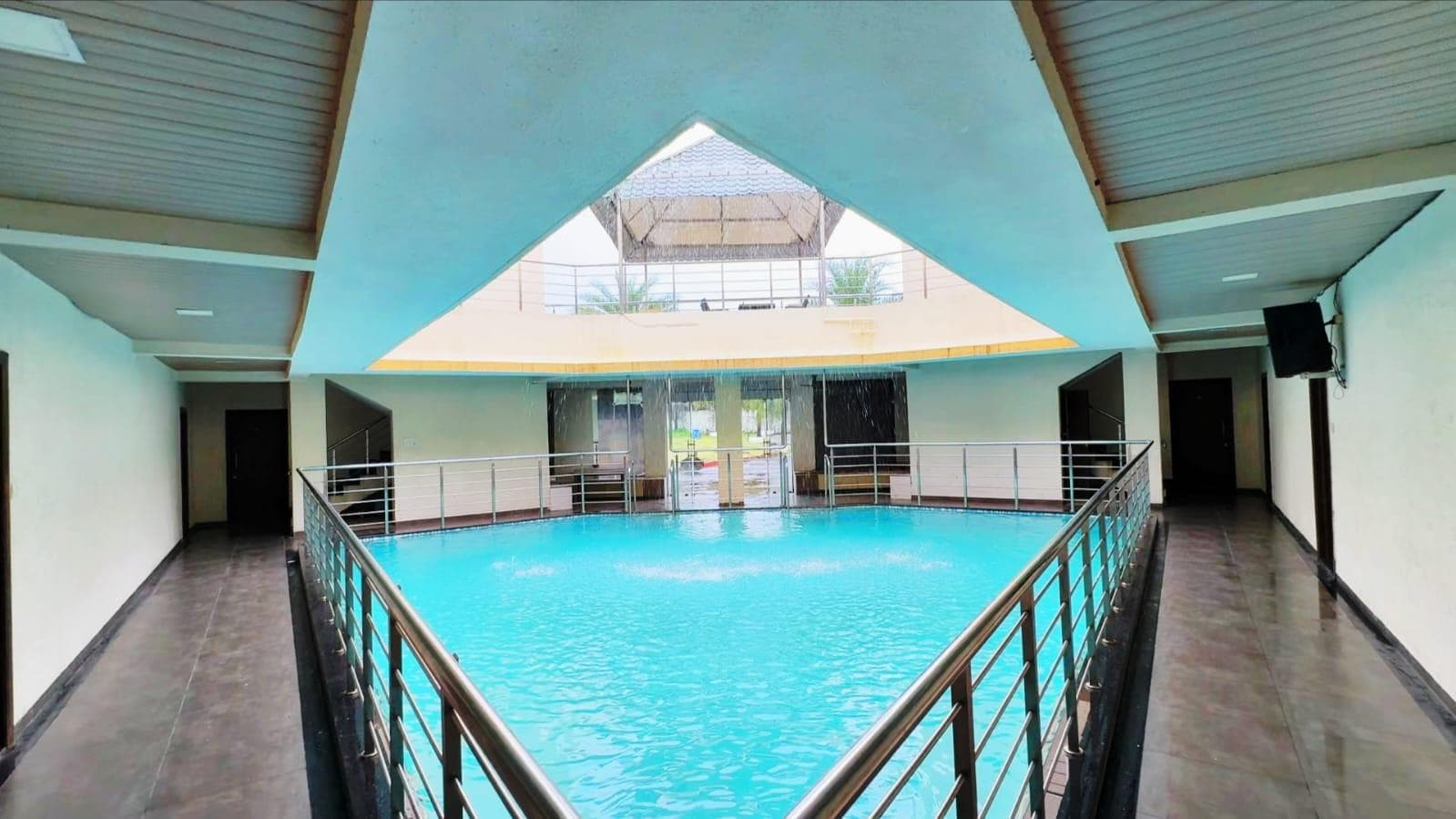 Holiday Aapke liye V Hotel photo 5
