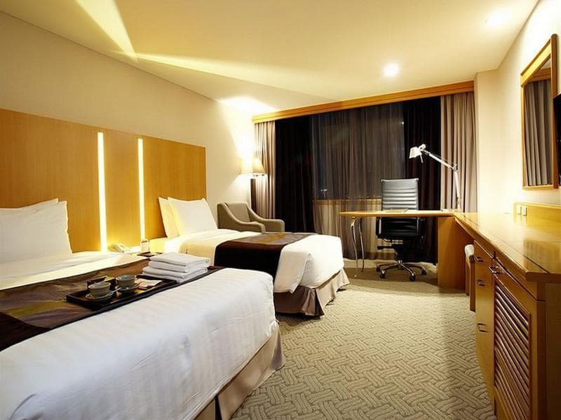 Ramada by Wyndham Songdo photo 2