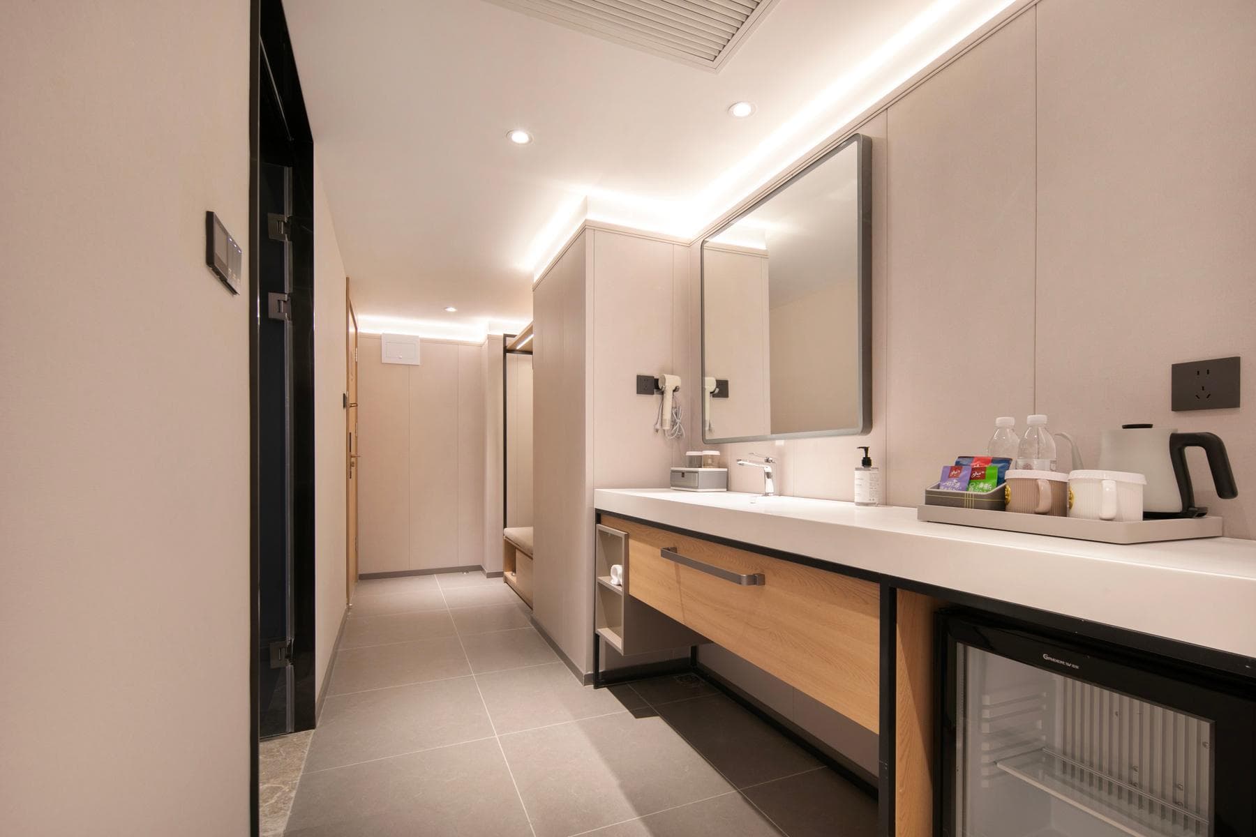 Home Inn Plus Wuhan International Plaza photo 3