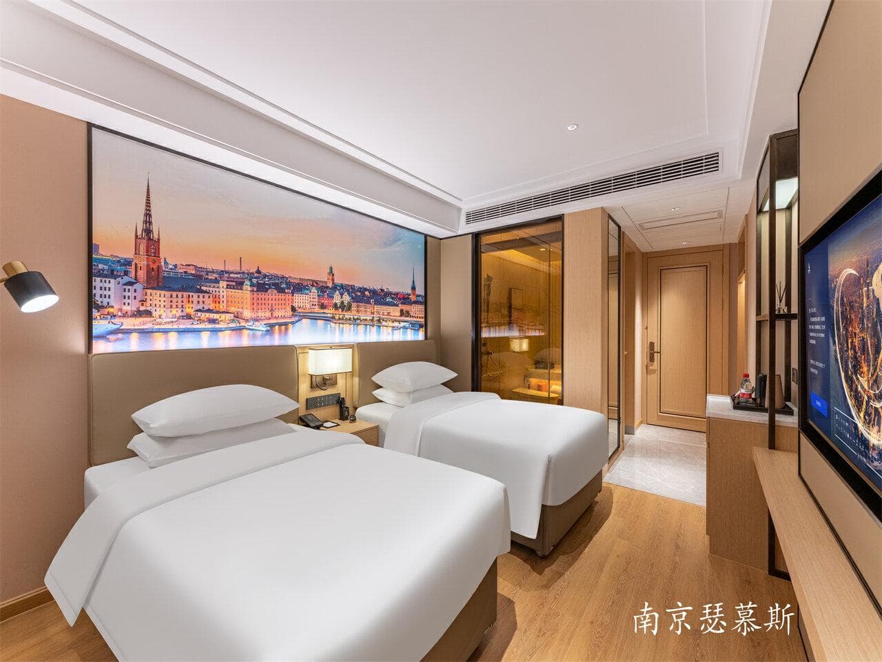 Vienna International Hotel Lianyungang Haizhou Park Oriental Lingxiu photo 2