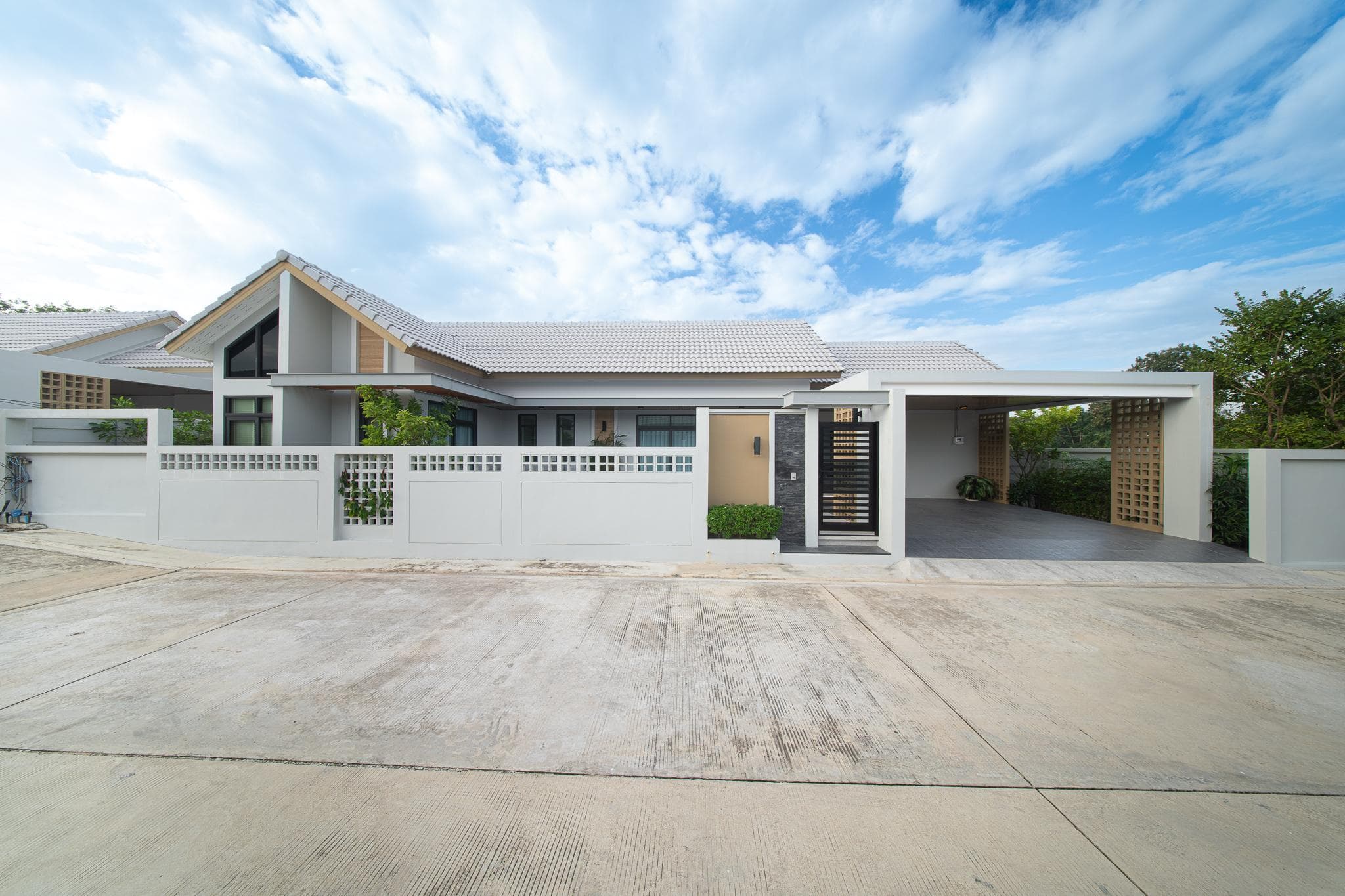 Songmee Pool Villa Nikompattana photo 3