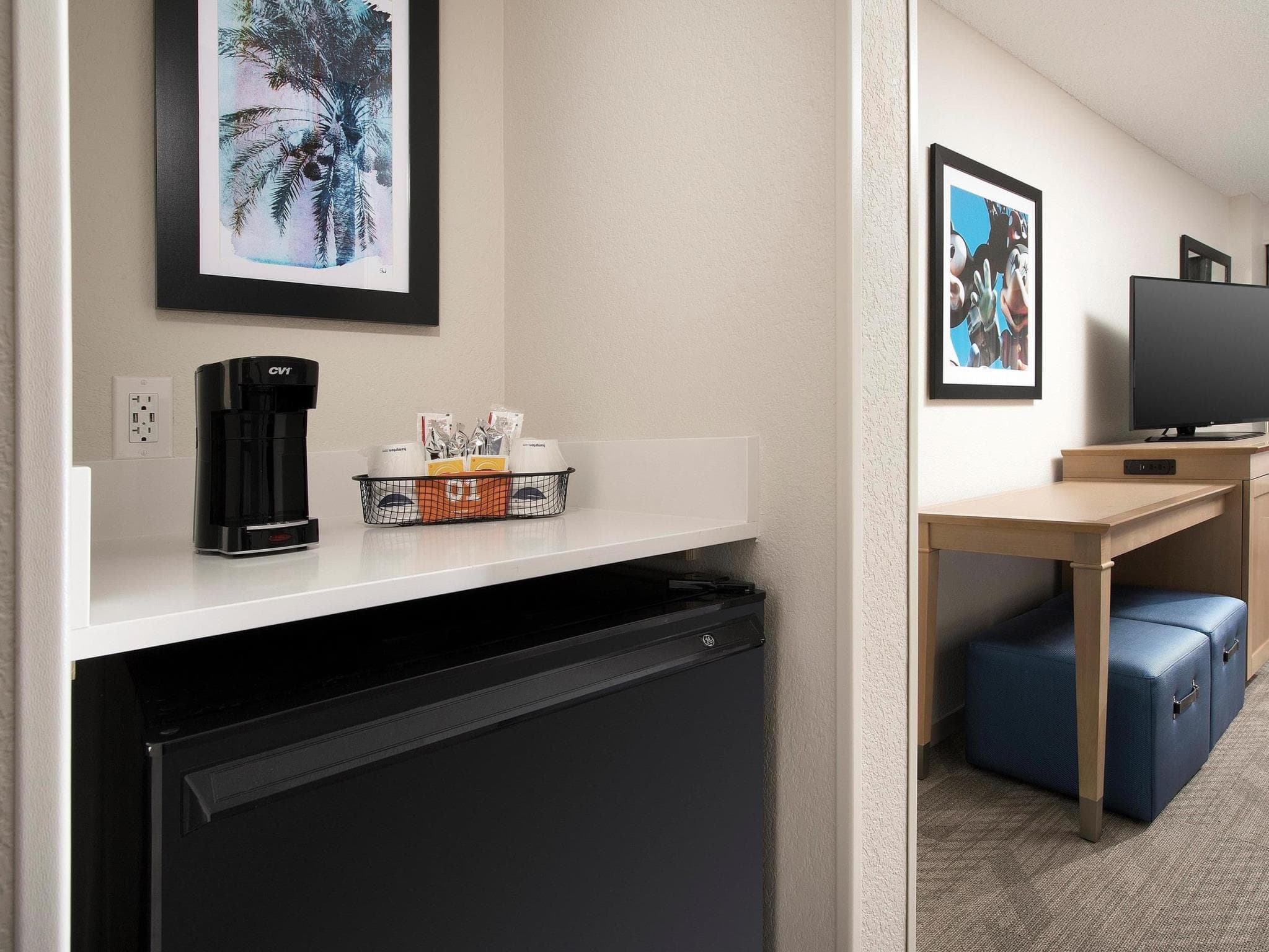 Hampton Inn & Suites Anaheim Garden Grove photo 5
