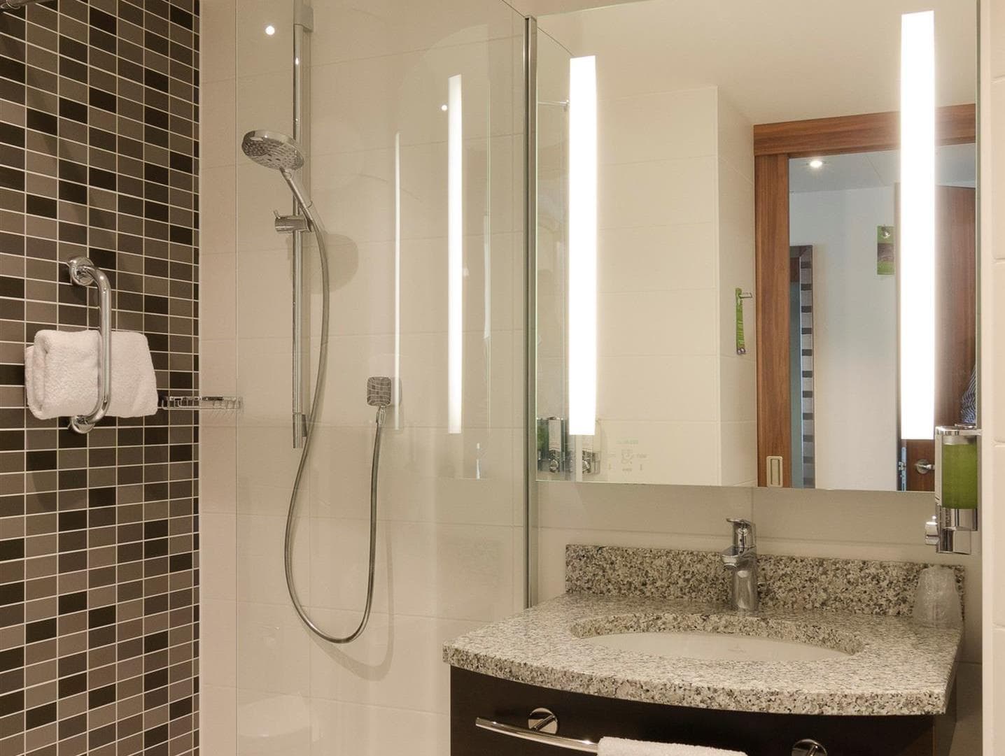 Hampton by Hilton Nuremberg City Centre photo 5