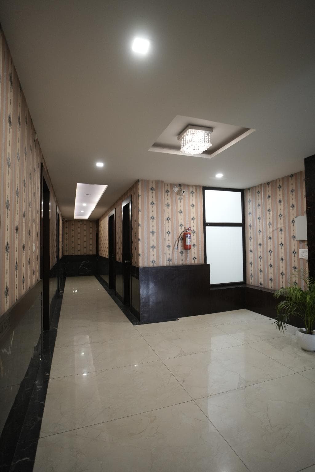 HOTEL S R GRAND photo 2