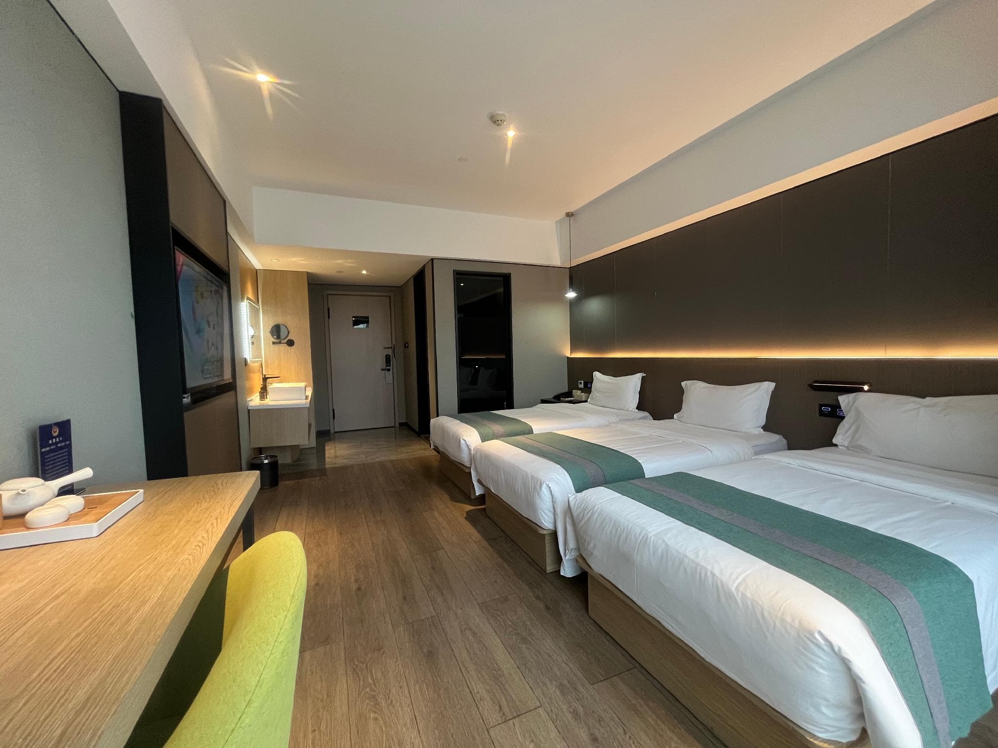 Manju Hotel - Ningbo South Business District Romon Universal City Branch photo 2