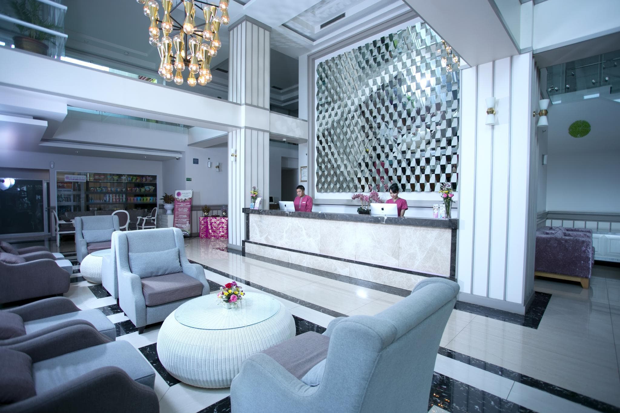 Shakti Hotel Bandung photo 4