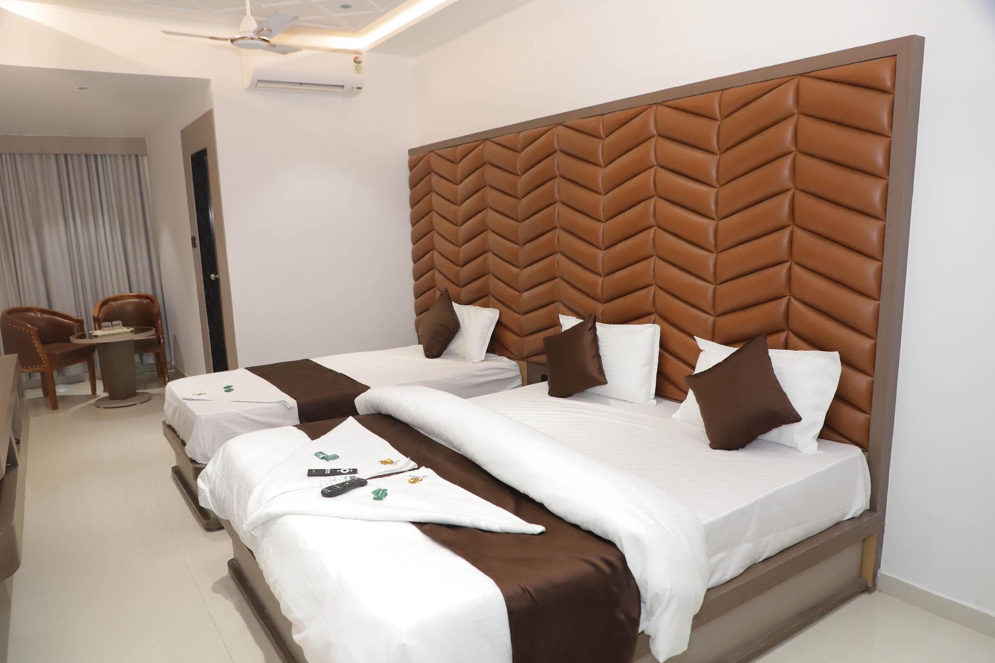 Hotel Classic  Banquets & Rooms