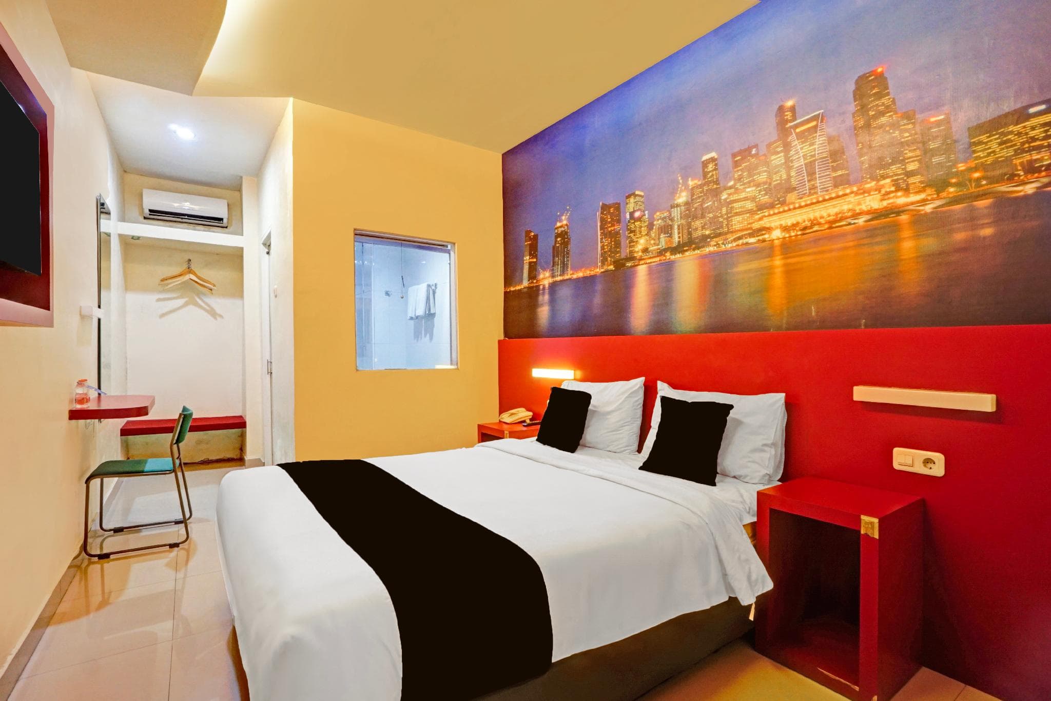 Townhouse Oak Malang near ITN Malang formerly Fariz Hotel Singosari photo 5