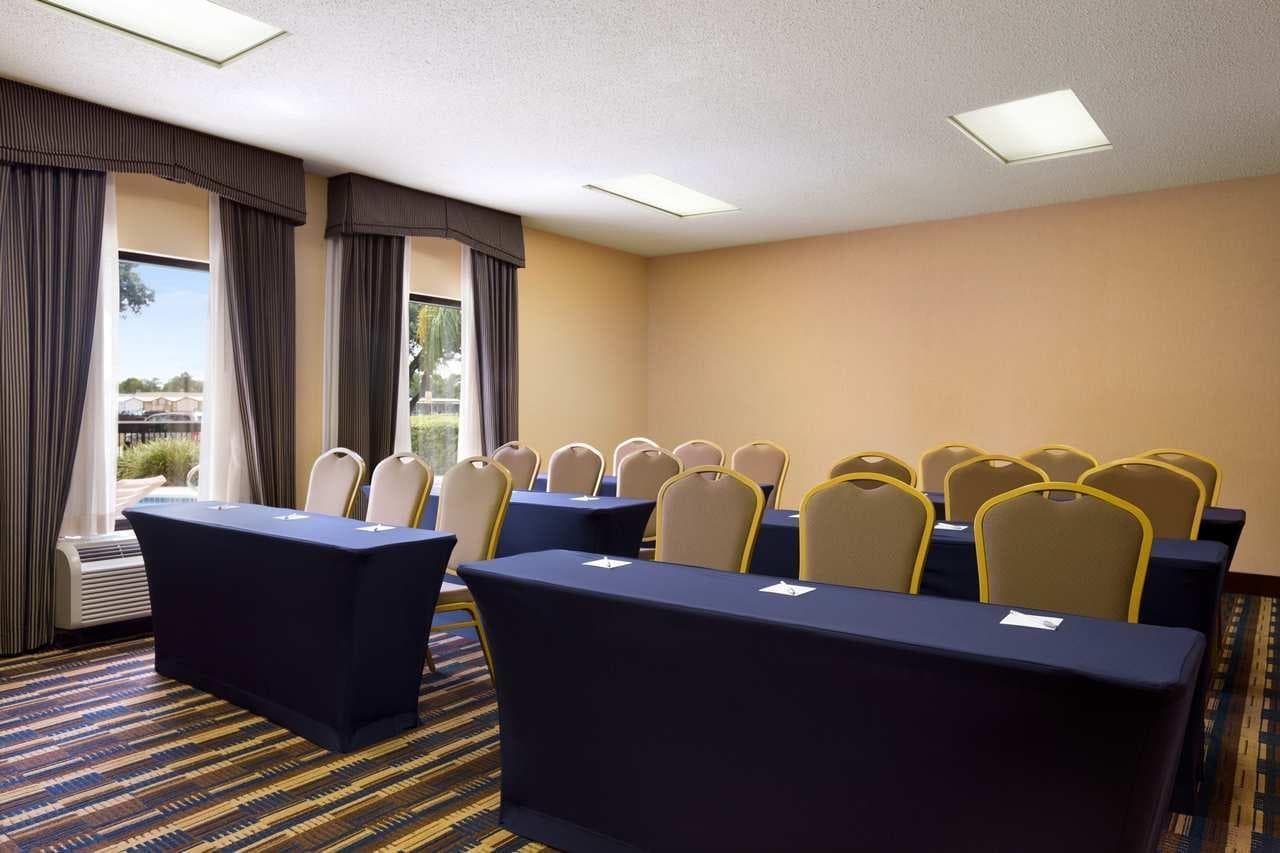 Hampton Inn Houston I-10W Energy Corridor photo 5