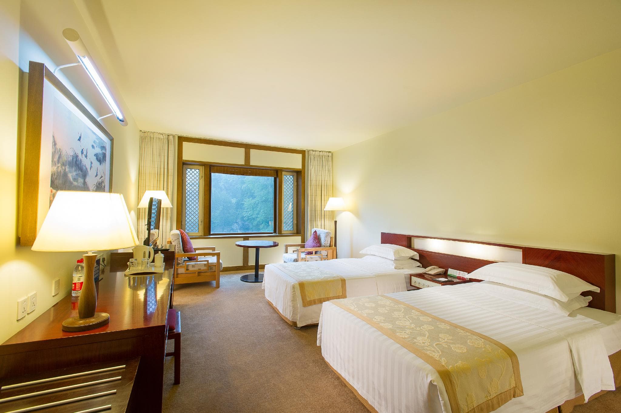 Fragrant Hill Hotel photo 2