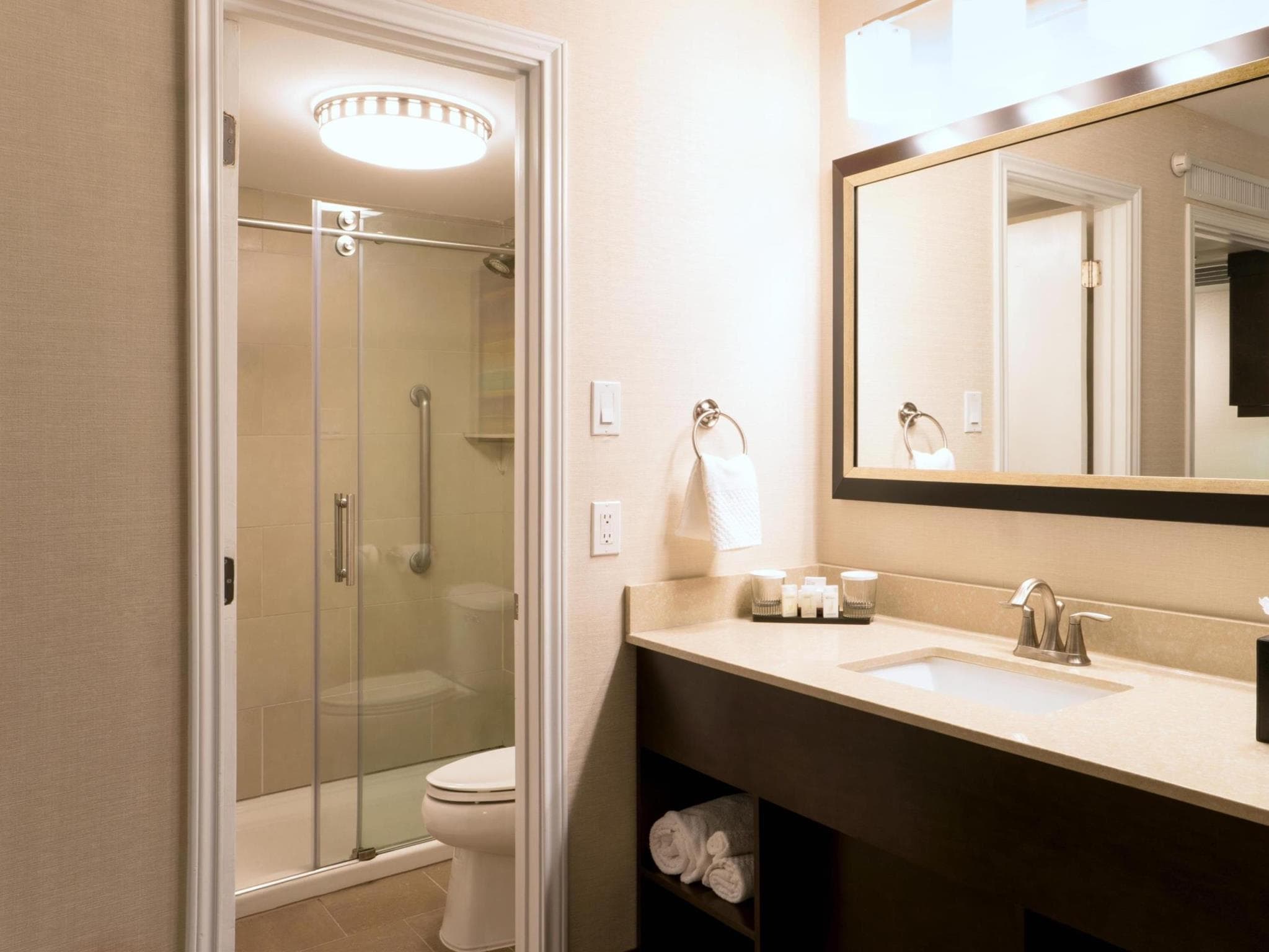 Embassy Suites by Hilton Corpus Christi photo 3