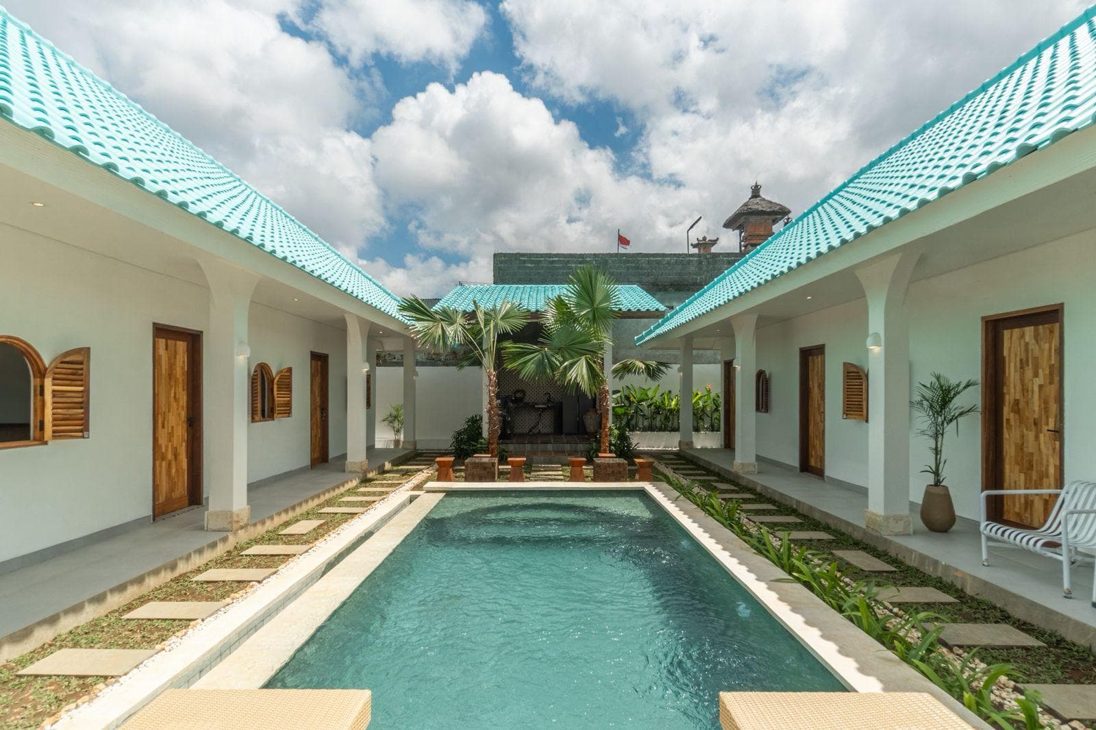 The Lotus Backyard Uluwatu photo 4