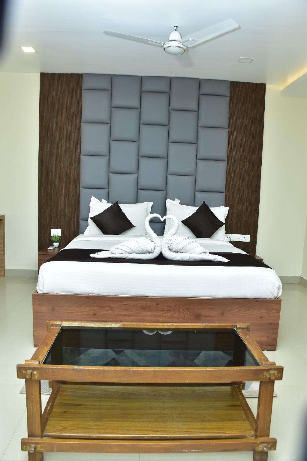 Hotel Safal Exotica Very Close to Sea Beach photo 2