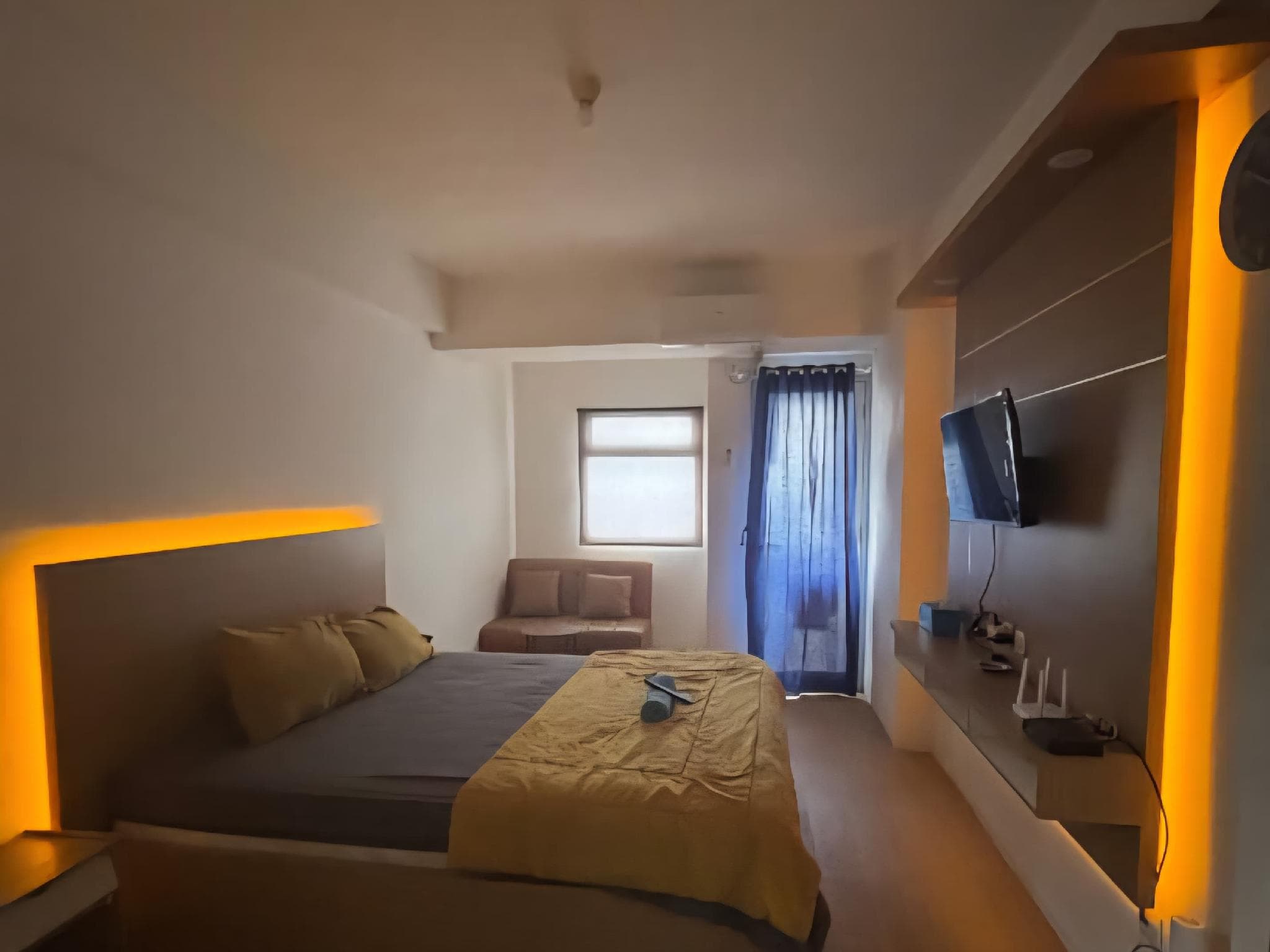 Apartemen Gunung Putri by Maknyoss Rooms photo 2