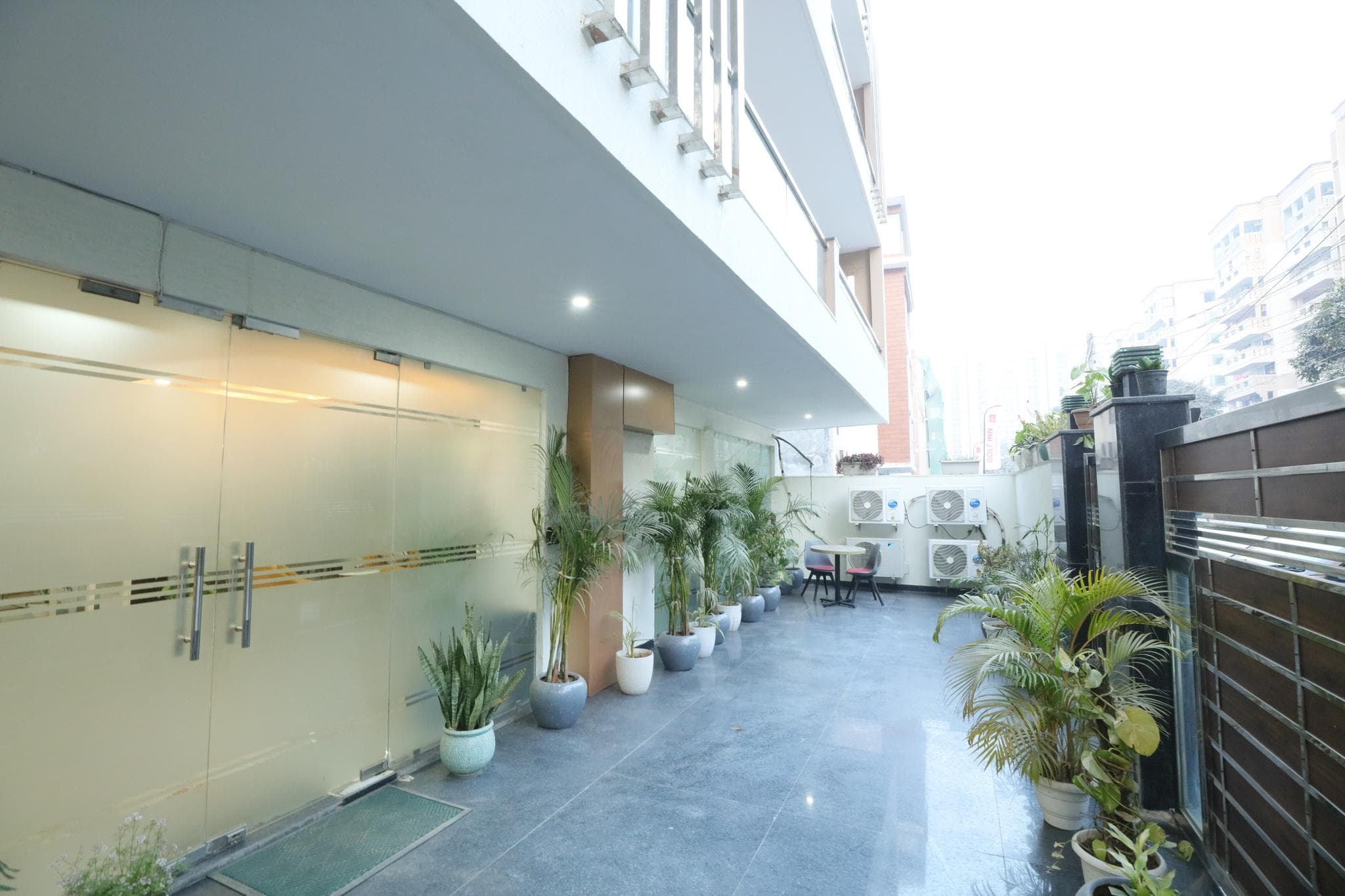Corporate Stays - Golf Course Road photo 5