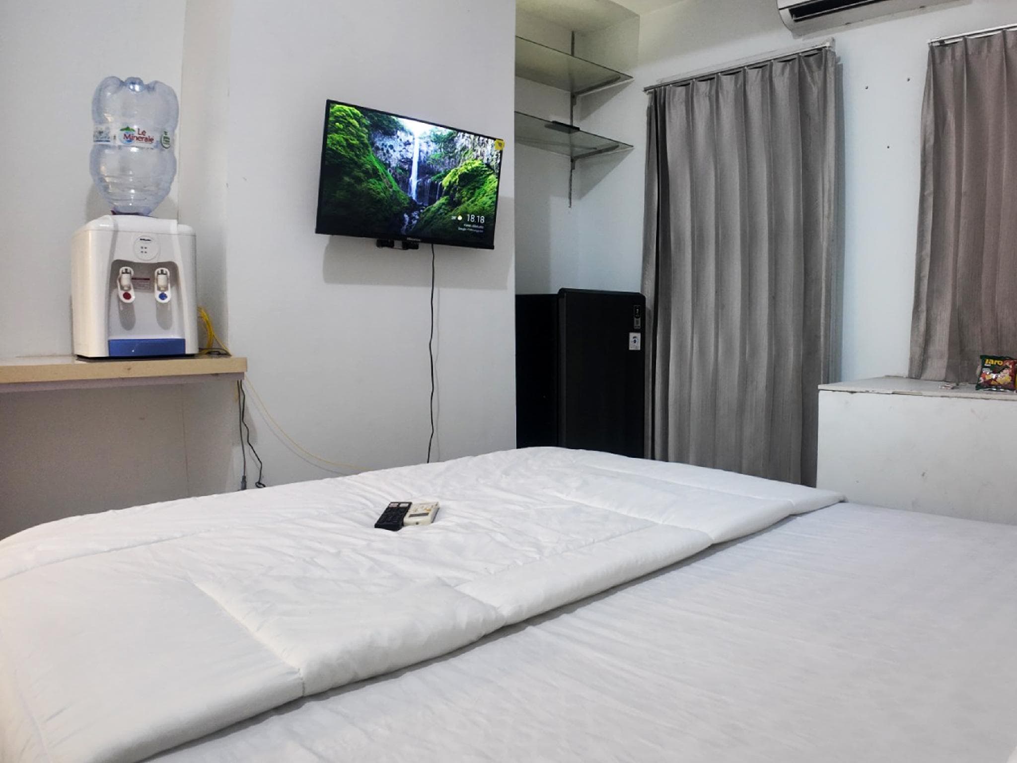 Patraland Urbano By Santana Rooms