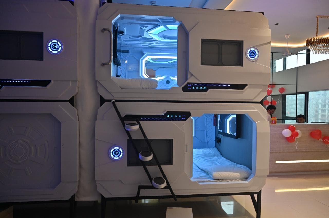 Nano Pod Hotel photo 2