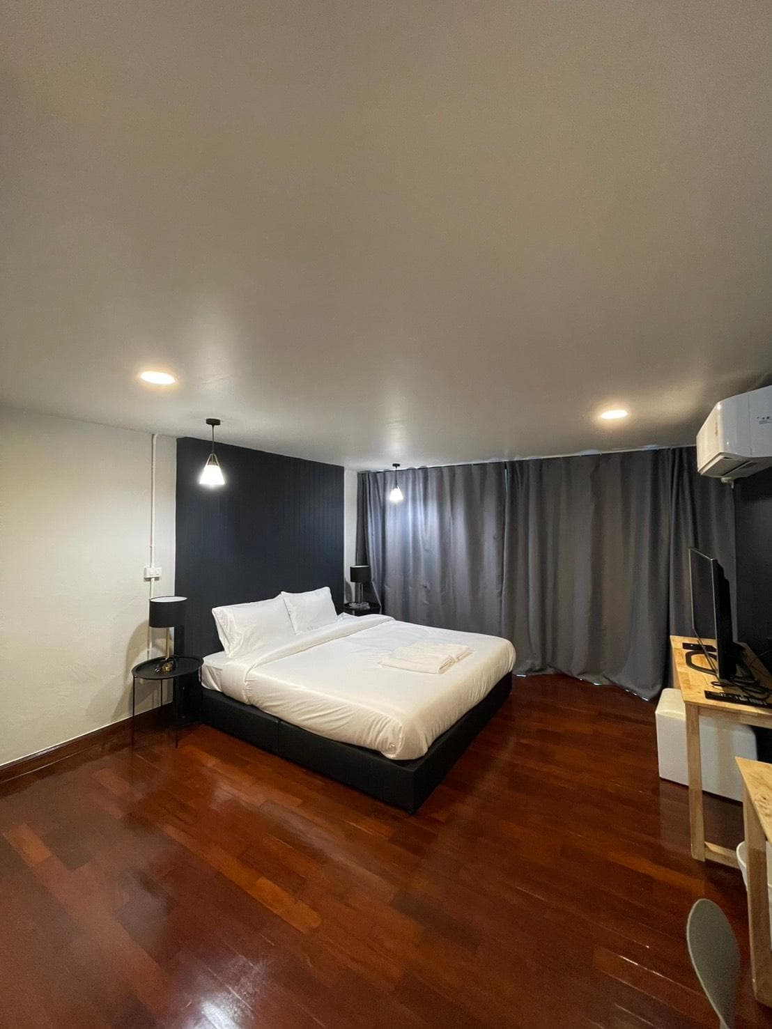 B24 HOSTEL photo 2