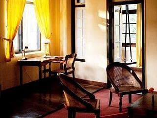 Old Harbour Hotel photo 2