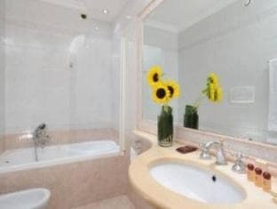 Hotel Pace Helvezia photo 2