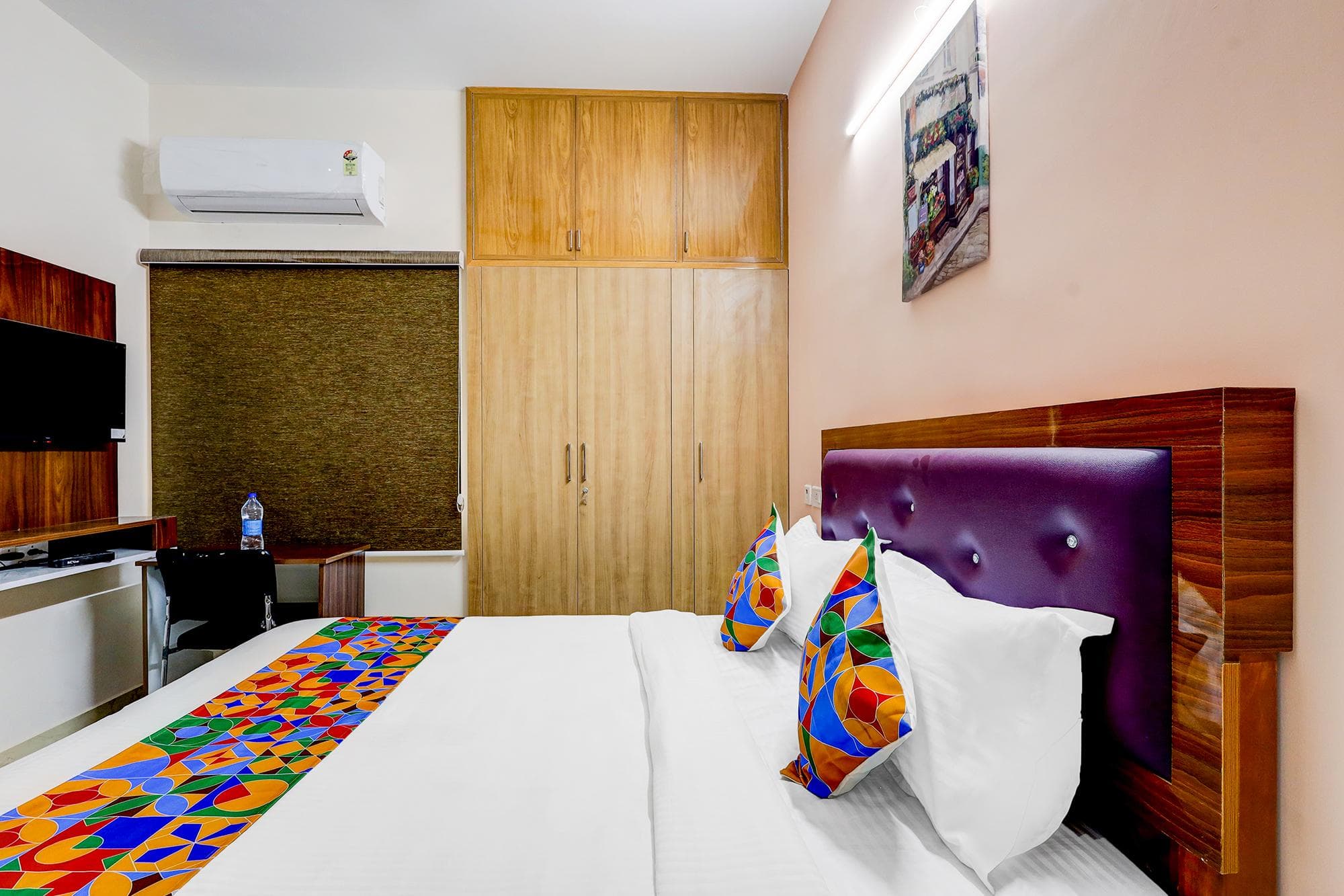 FabHotel Tree Service Apartment photo 4