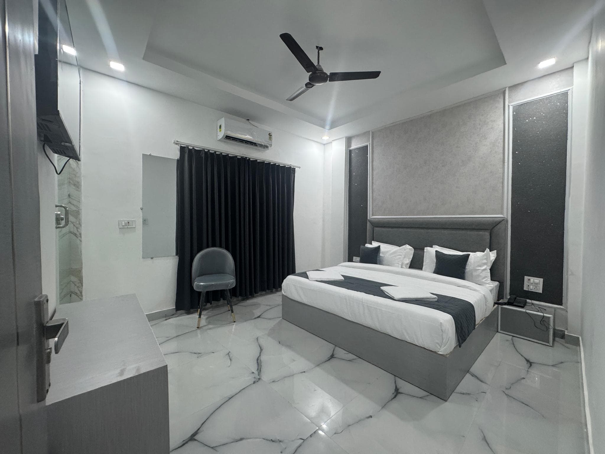 Urban Hive By T And M Hotels