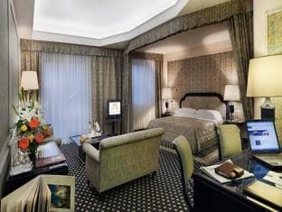 Grand Hotel Excelsior photo 2