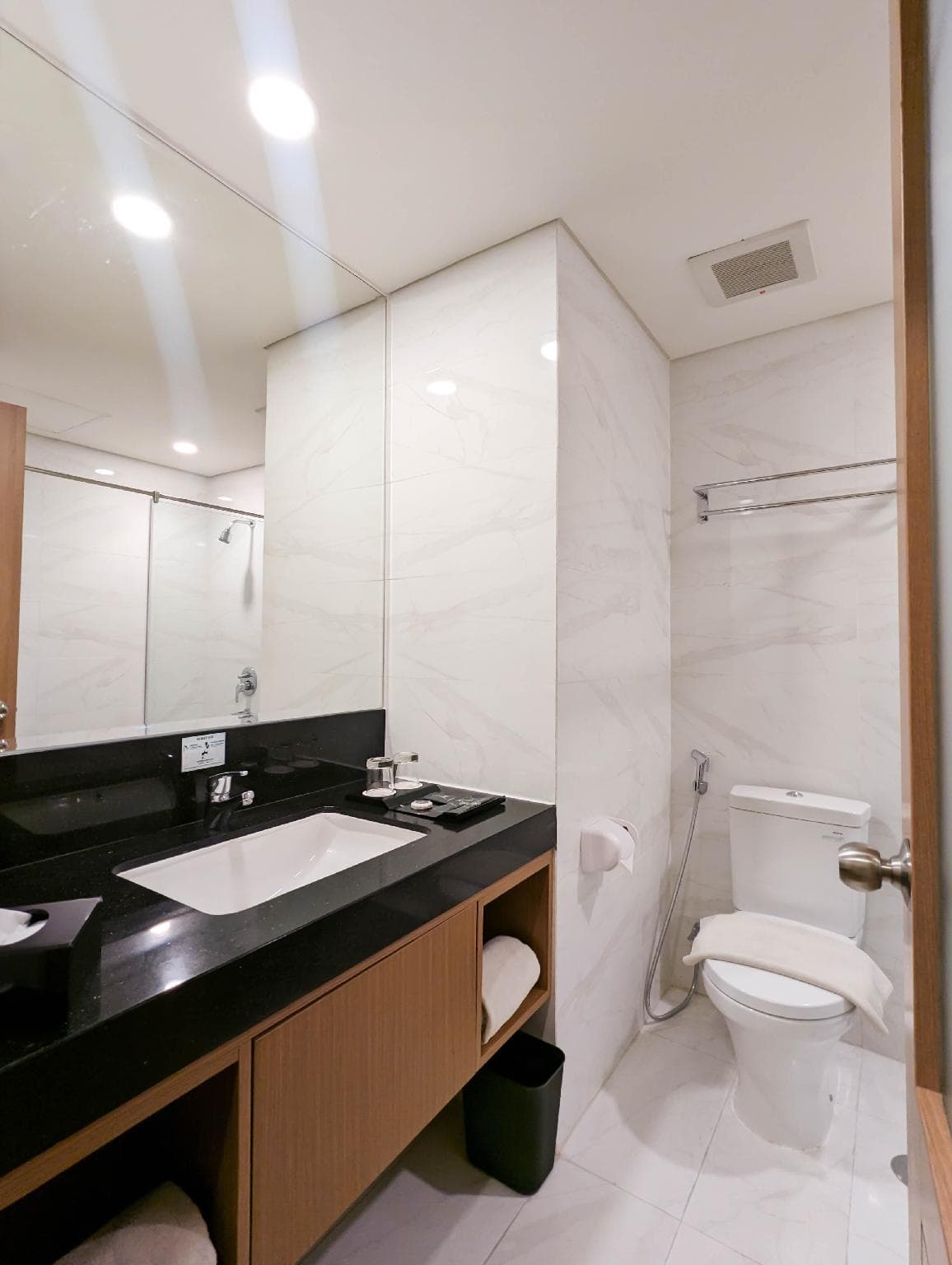 Astanaraya Suites Hotel photo 2