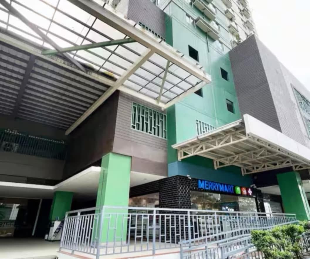 Deluxe Studio Unit Inside IT Park 17 photo 3