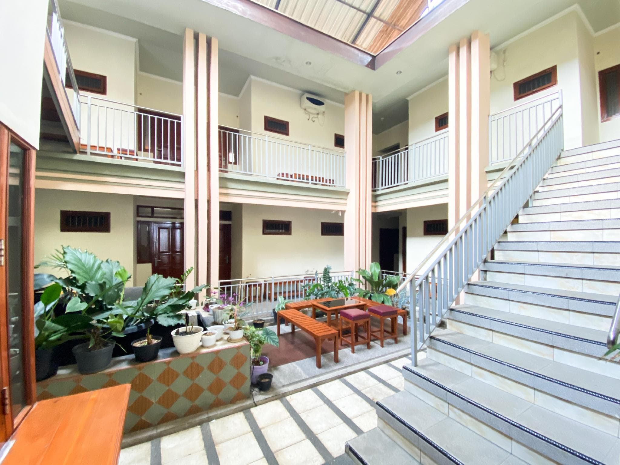 Rimbaku Homestay Syariah near Alun Alun Batu RedPartner photo 3