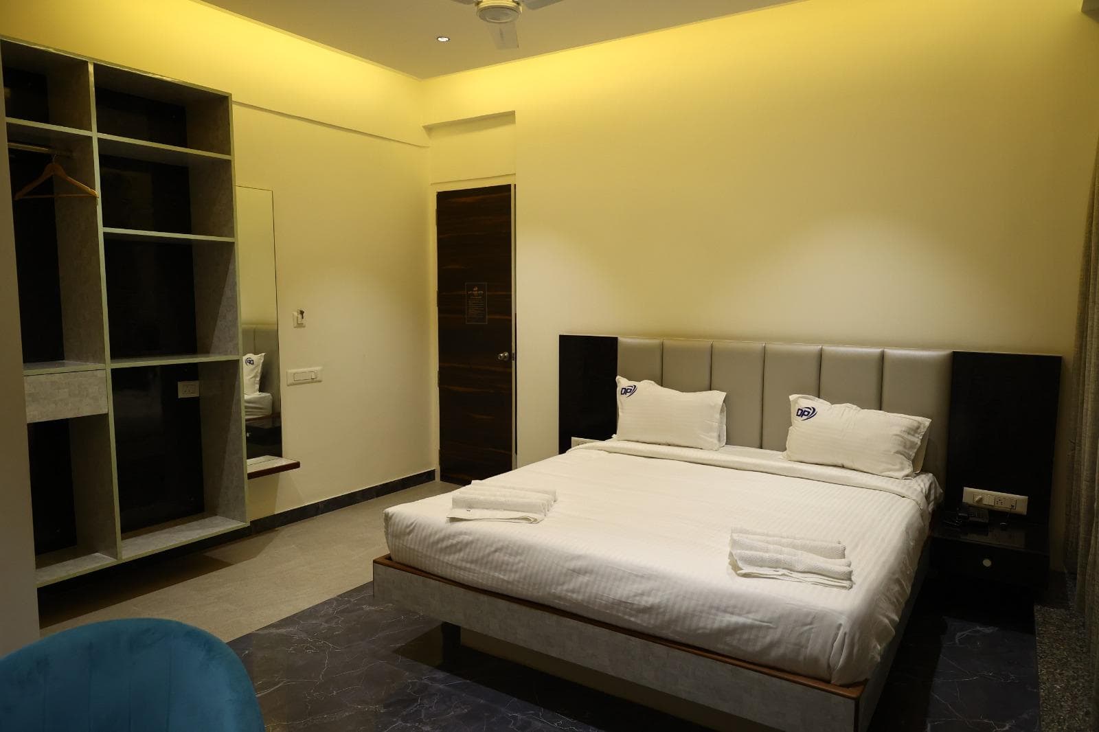 Hotel DP's Crown photo 2