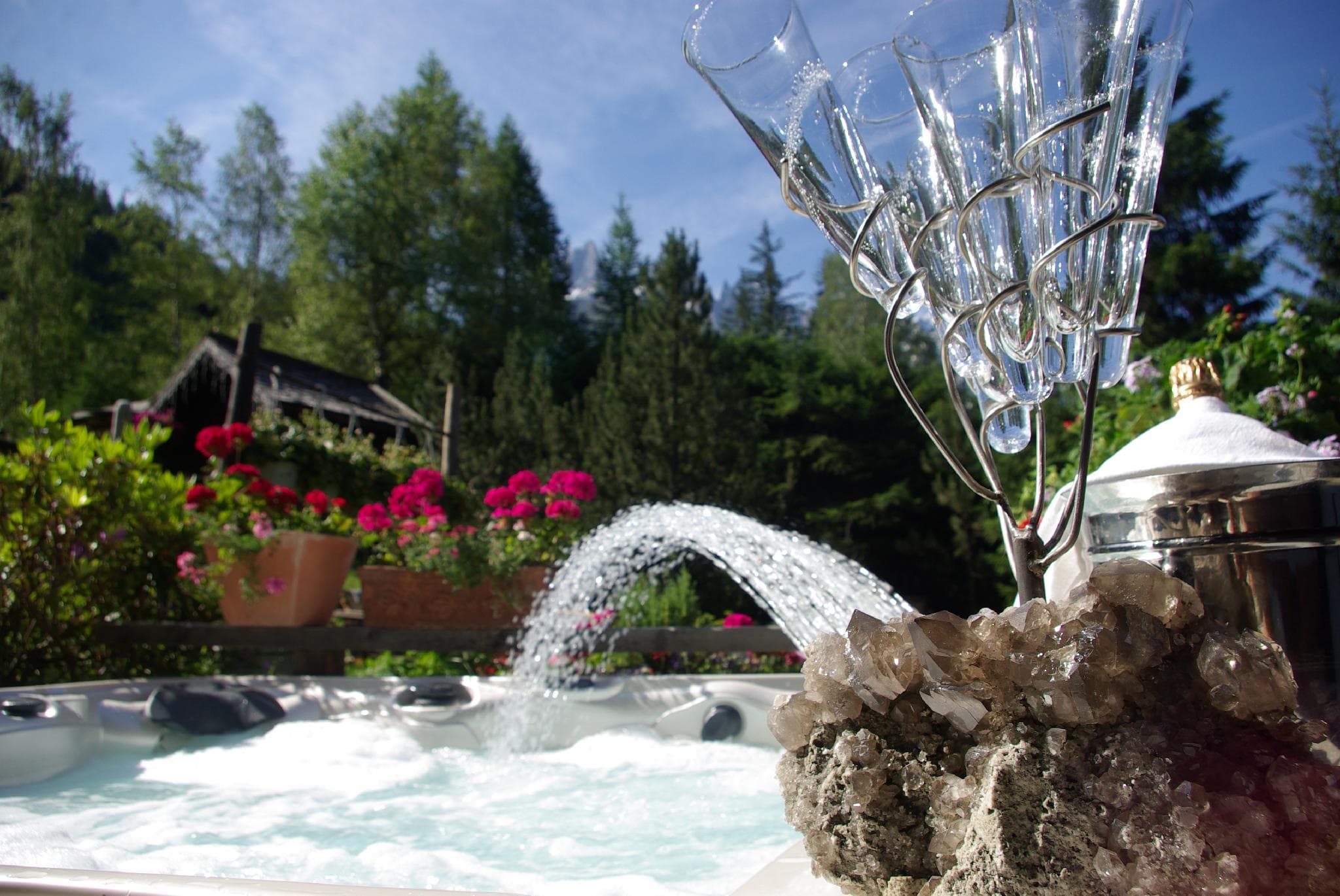 Hotel Les Chalets de Philippe & Jacuzzis Privatifs photo 5