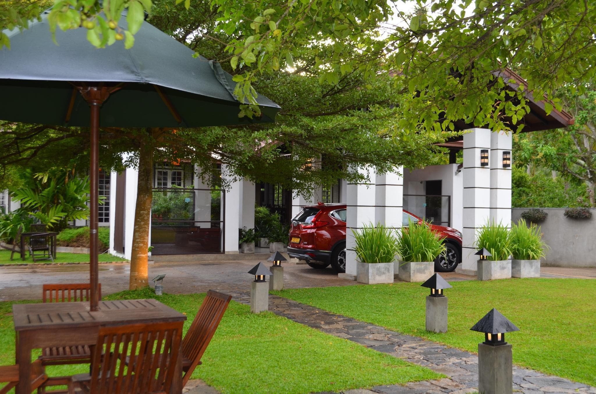 Nature Trails Boutique Hotel - Unawatuna