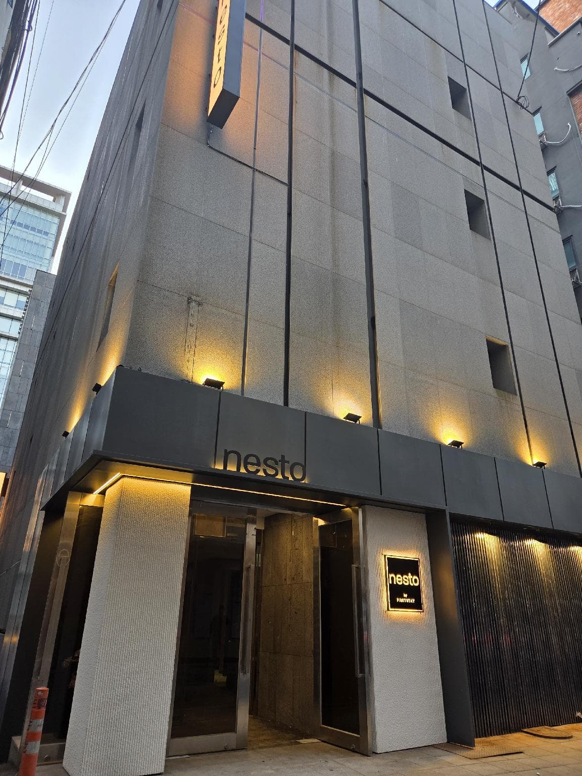 Nesto Hongdae