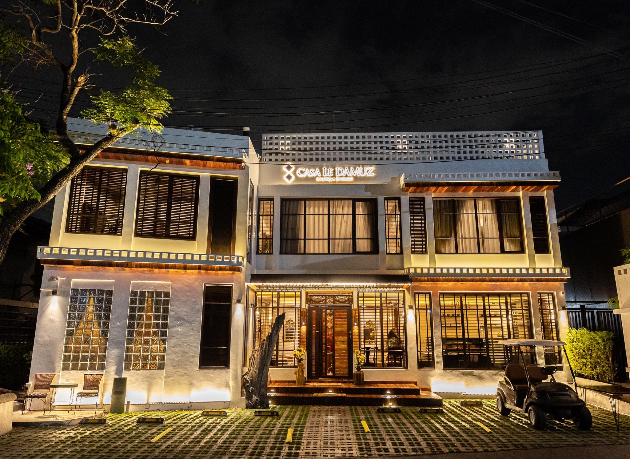 Casa Le Damuz At MRT Bangphlat - Adult Only