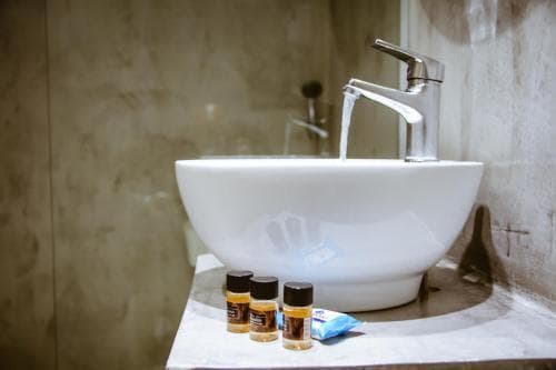 Gregory Comfort Hotel photo 2