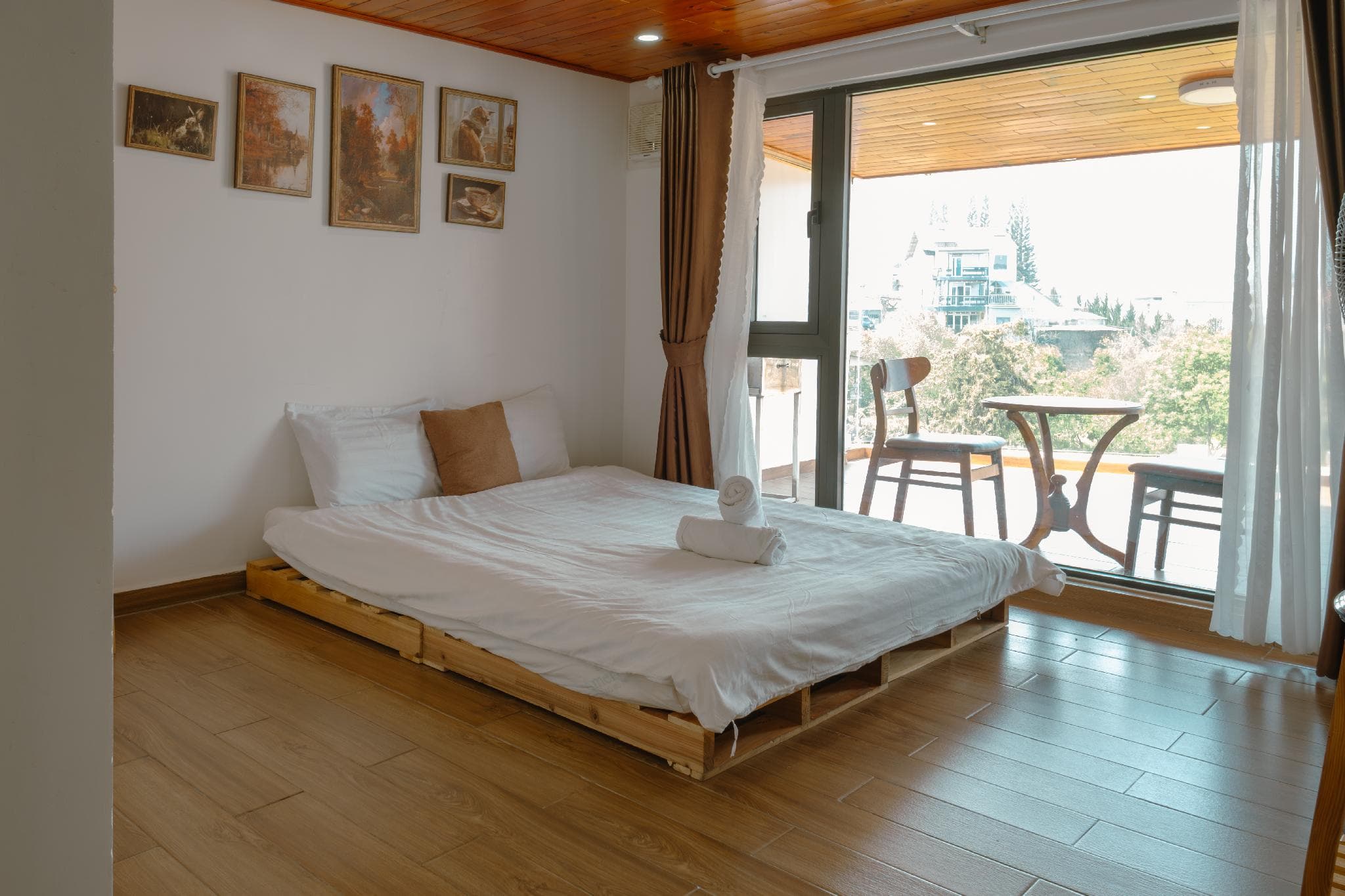 Rosa Home