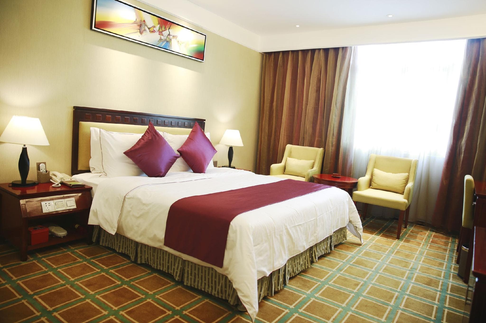 New Regent Hotel photo 2
