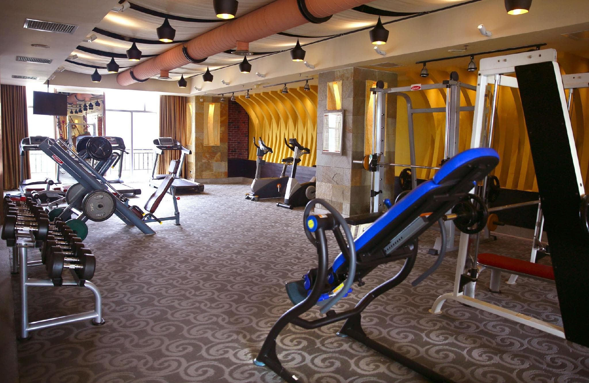 New Regent Hotel photo 4