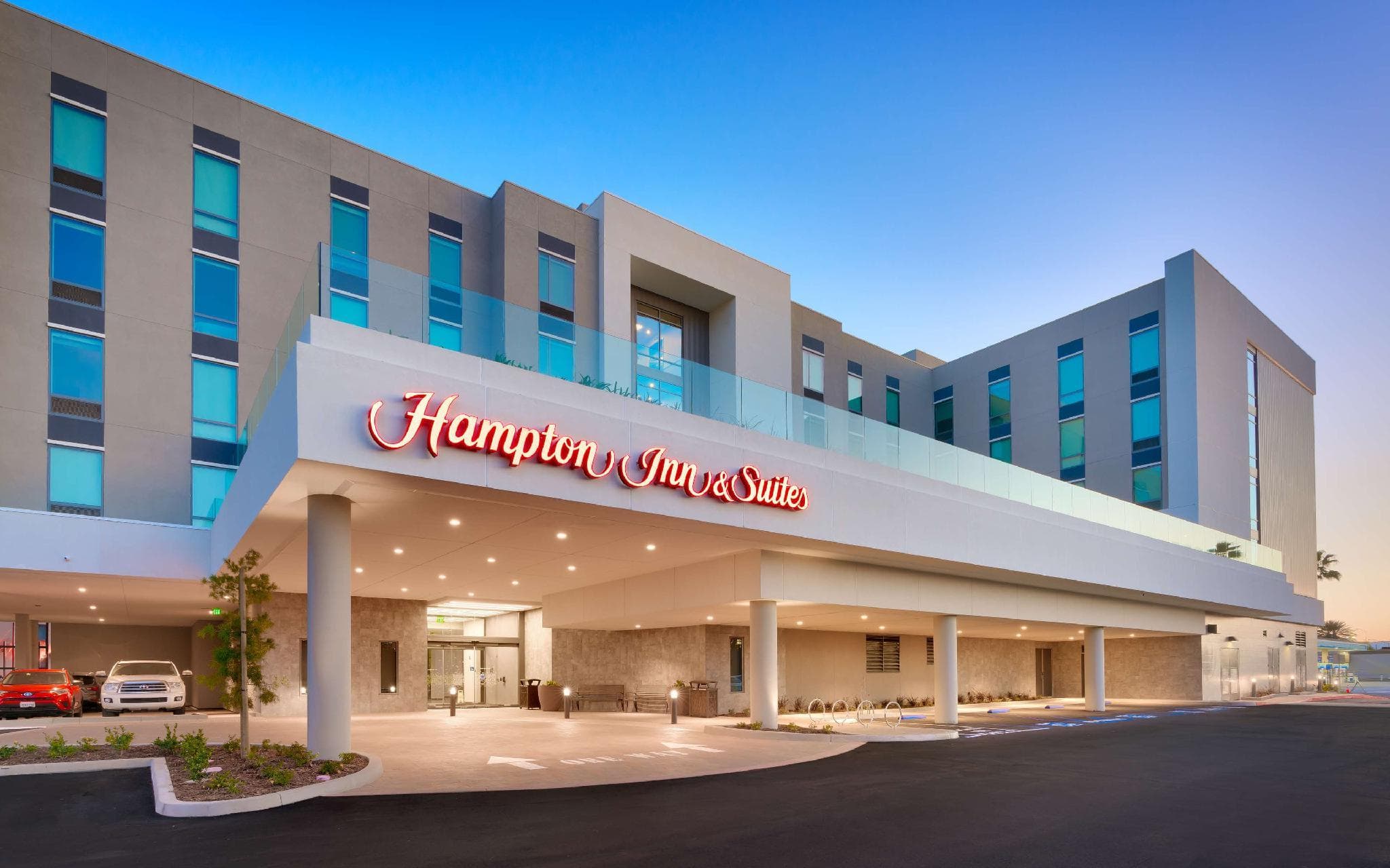 Hampton Inn & Suites Anaheim