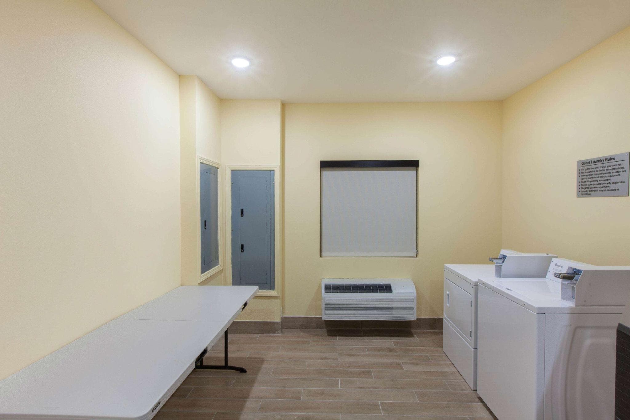 Days Inn by Wyndham Baton Rouge Airport photo 4