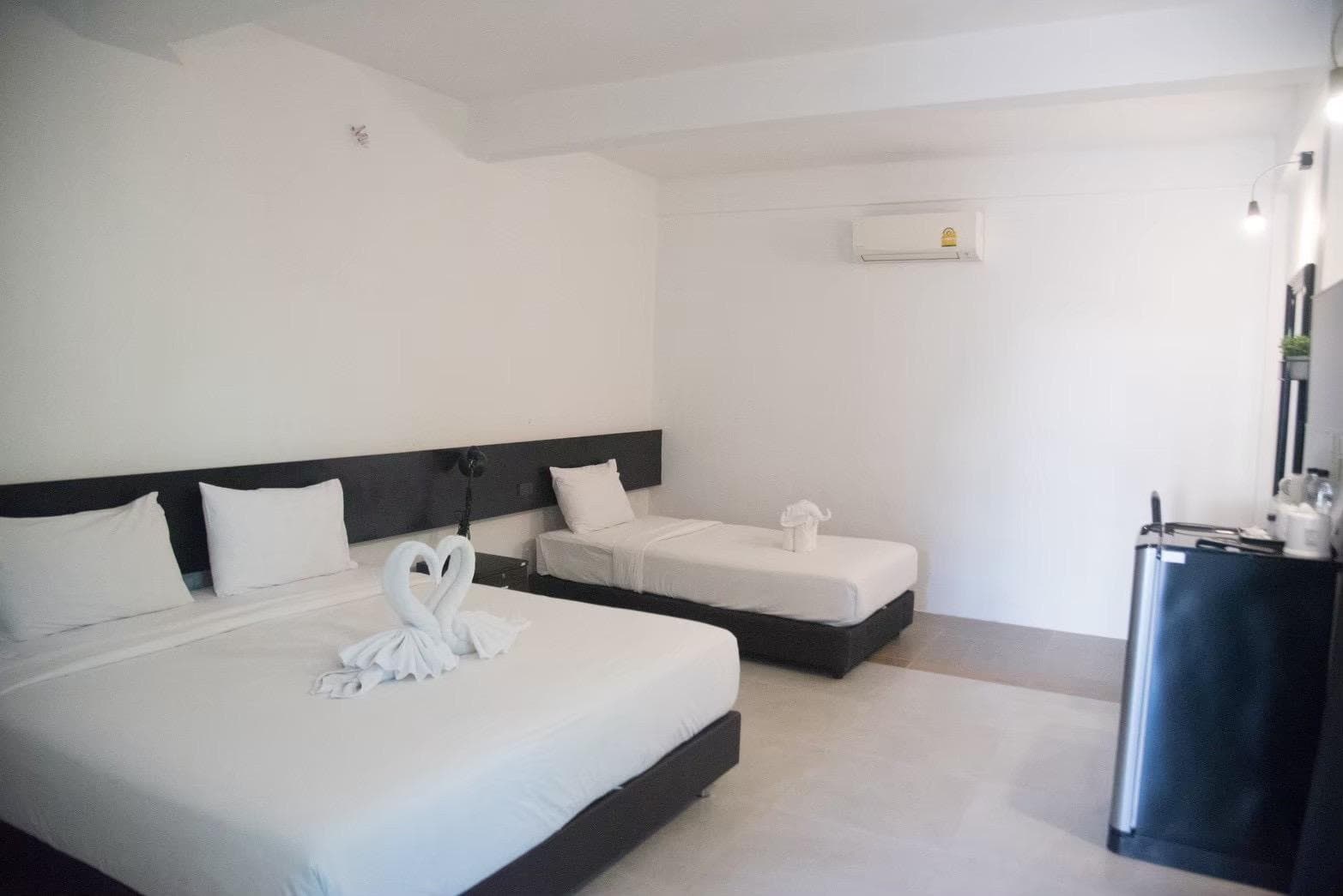 Azz hotel photo 2