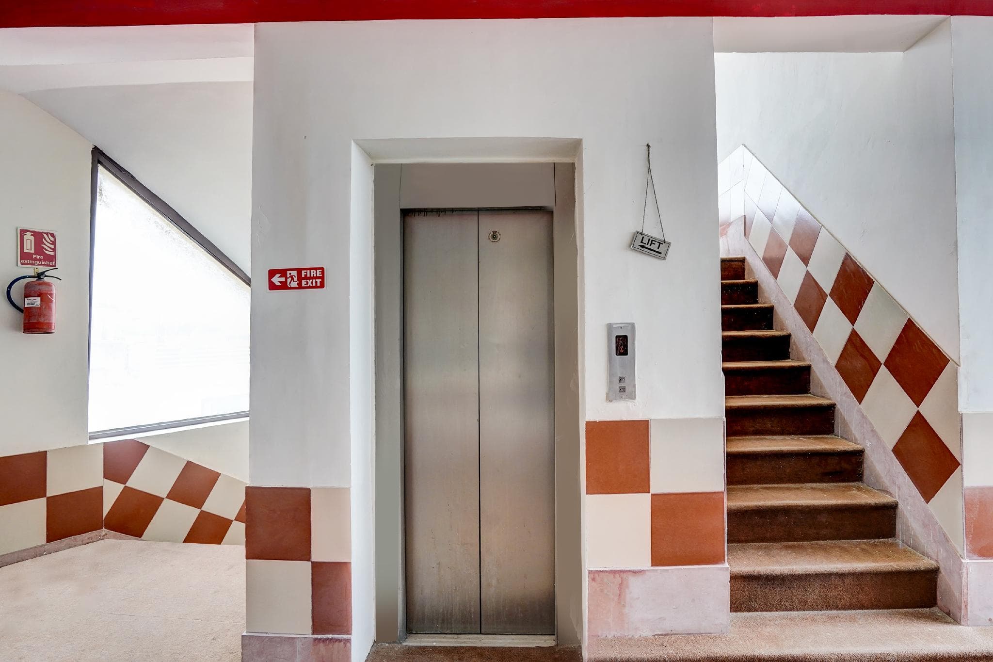Hotel O Sector 93 Noida Formerly Grand Empire photo 5