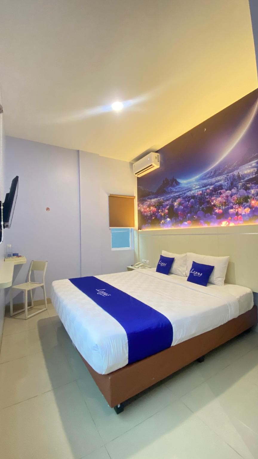 Lexus Hotel Medan photo 2