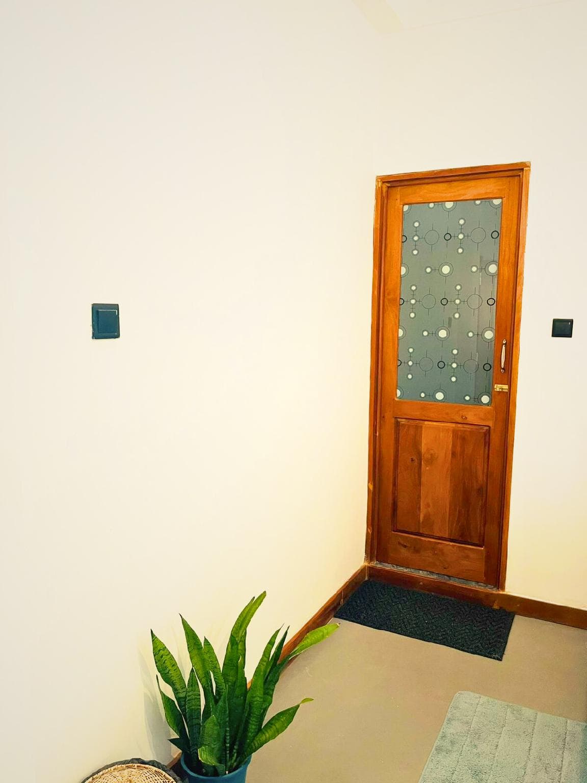 Crystal Pearl Villa, Weligama - 3min to beach photo 3