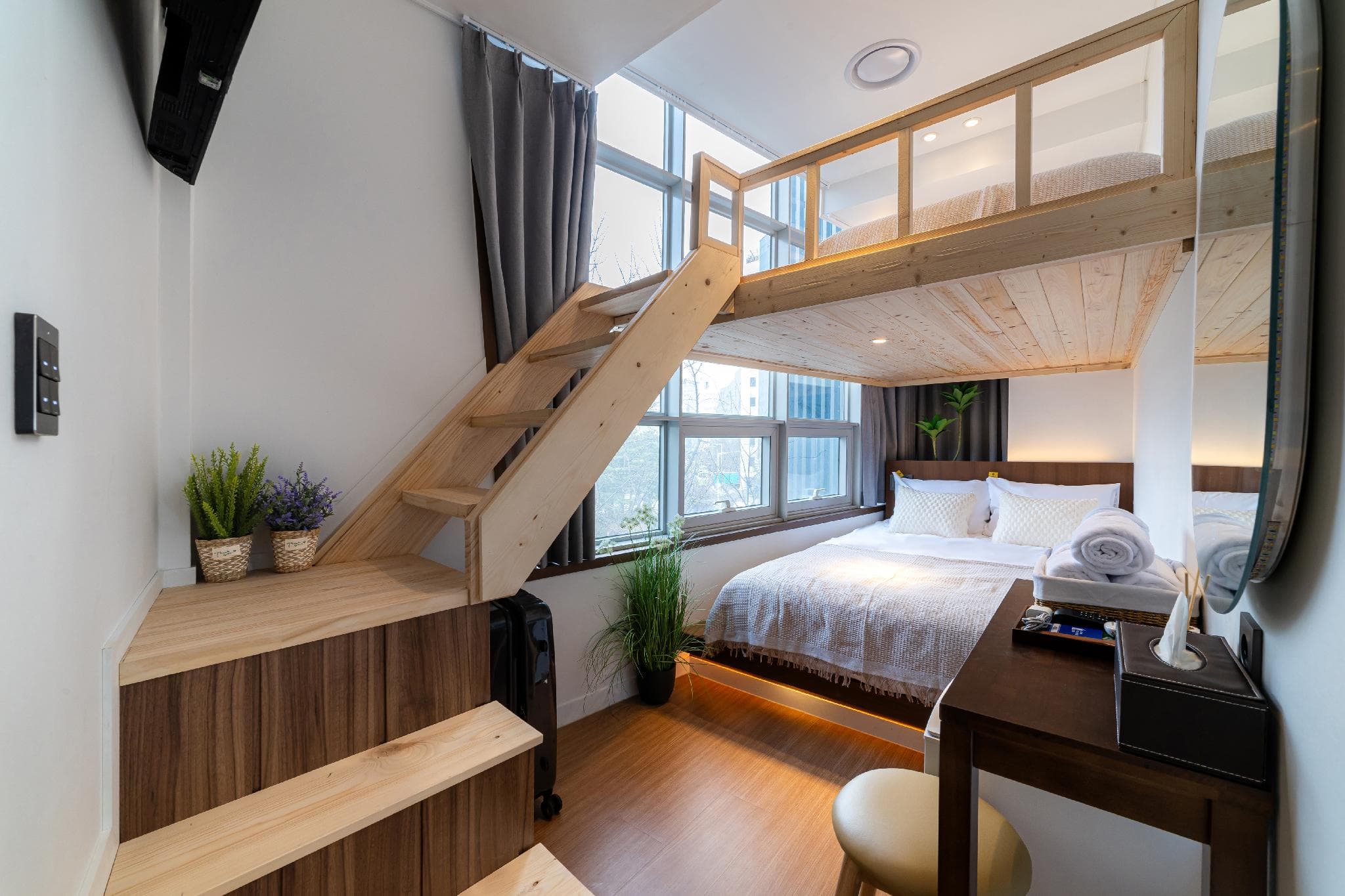 LAHA Boutique DDP Dongdaemun
