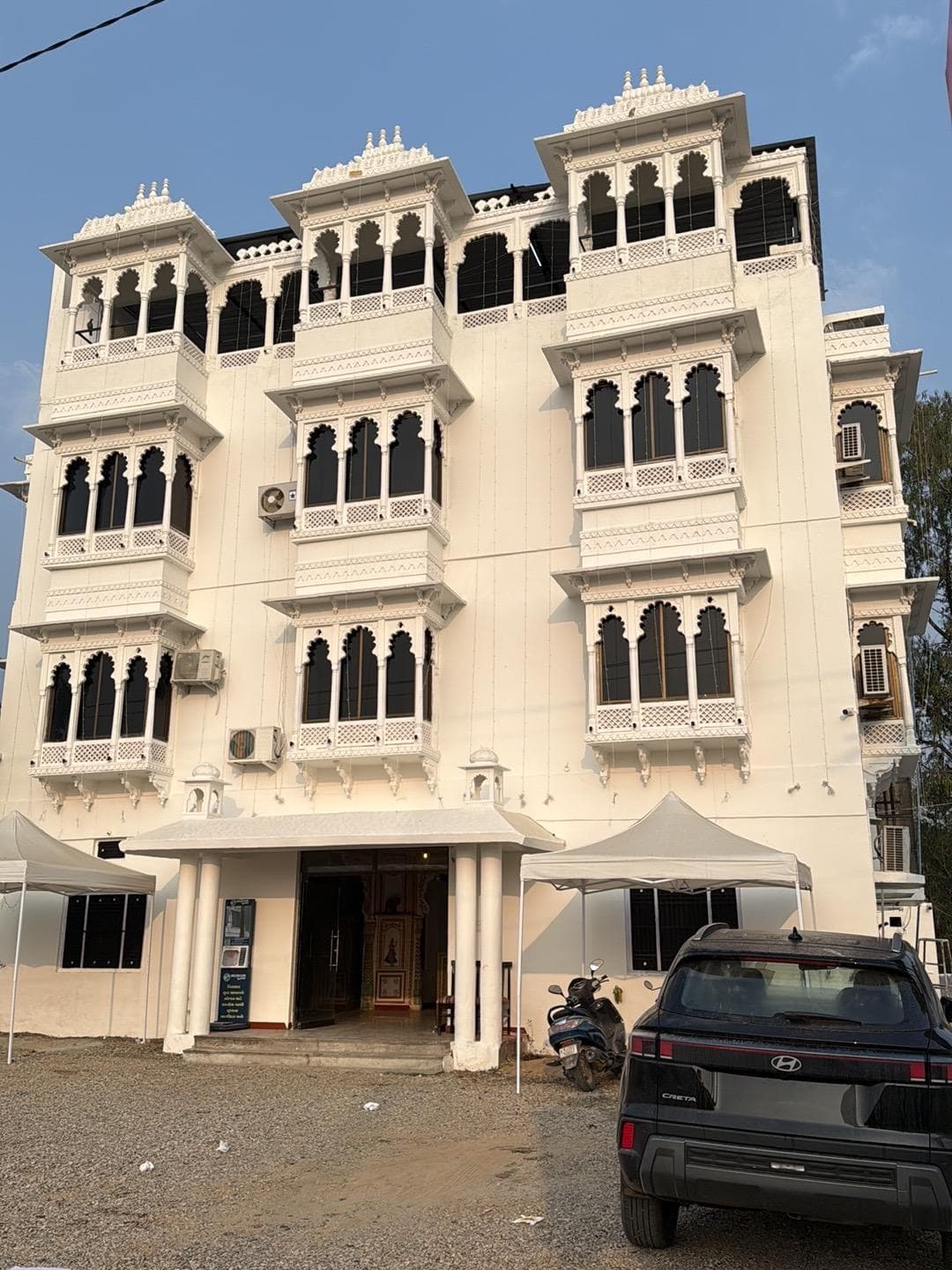 Lotus hotel