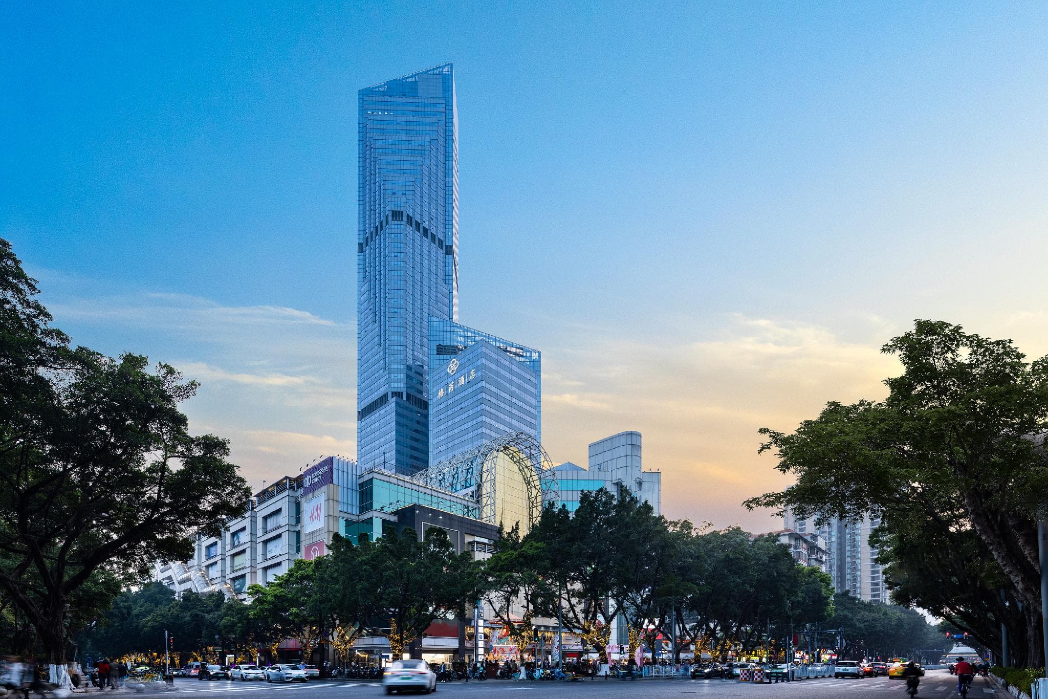 Gerui Meiju -  Guangzhou Beijing Road Zhonghua Plaza
